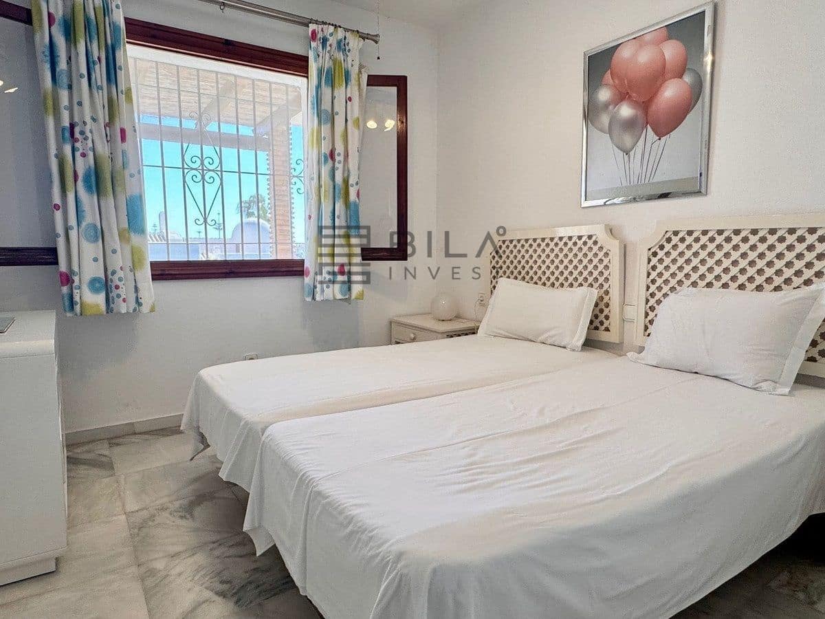 3 chambre Villa/Maison à vendre à Calahonda avec piscine garage - 650 000 € (Ref: 9789906)