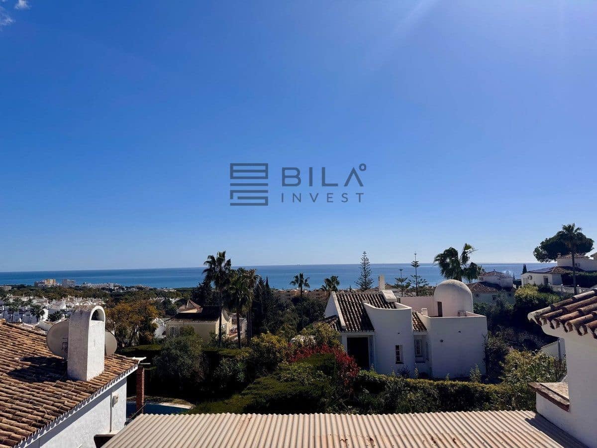 3 chambre Villa/Maison à vendre à Calahonda avec piscine garage - 650 000 € (Ref: 9789906)