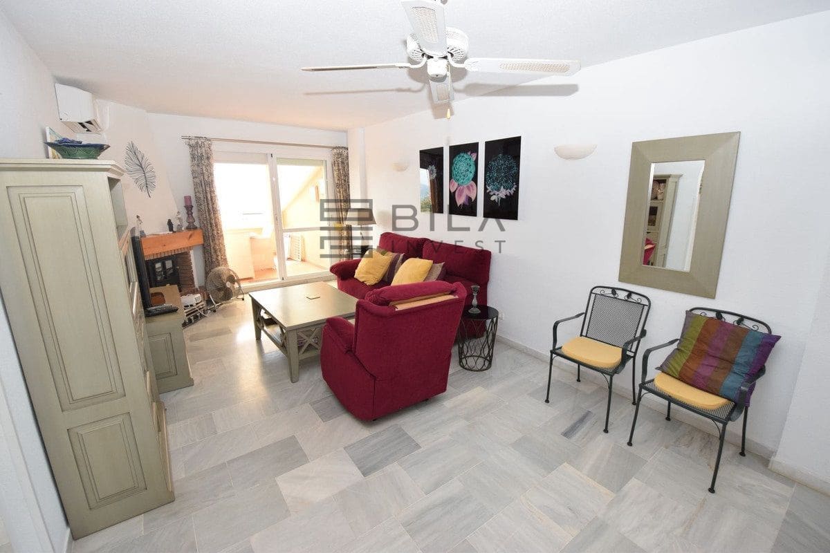 2 soveværelse Penthouse til salg i La Cala de Mijas med swimmingpool - € 499.950 (Ref: 9789907)