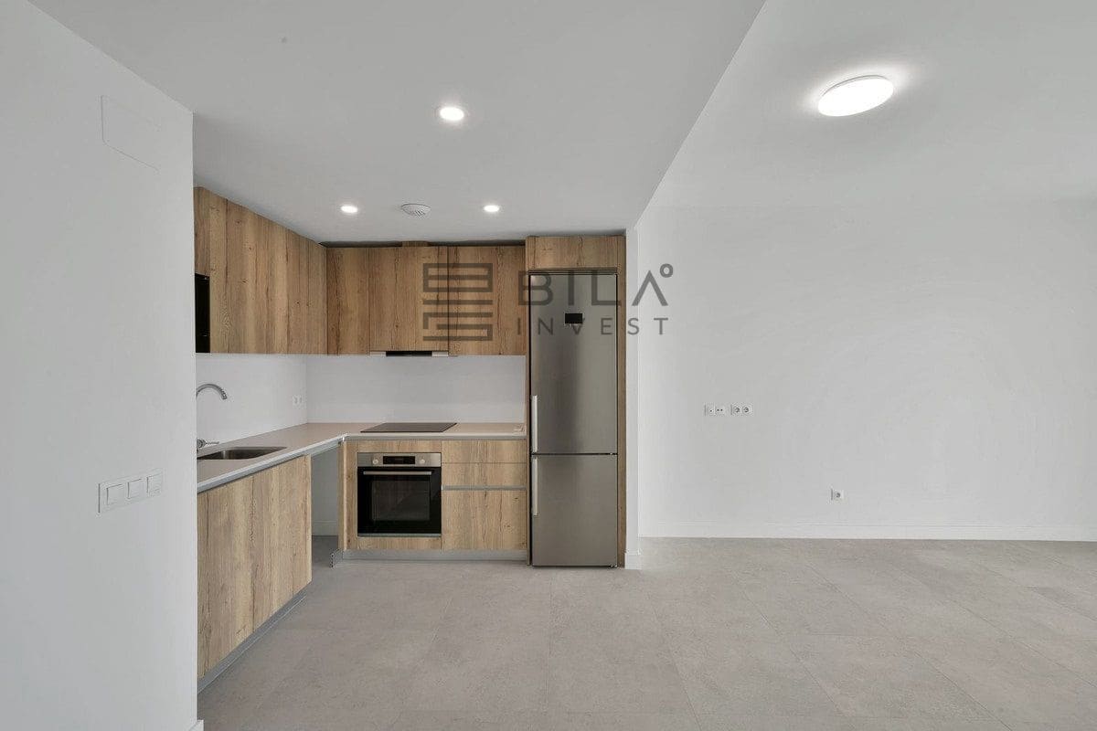 2 soverom Leilighet til salgs i Benalmadena med svømmebasseng garasje - € 449 000 (Ref: 9793717)