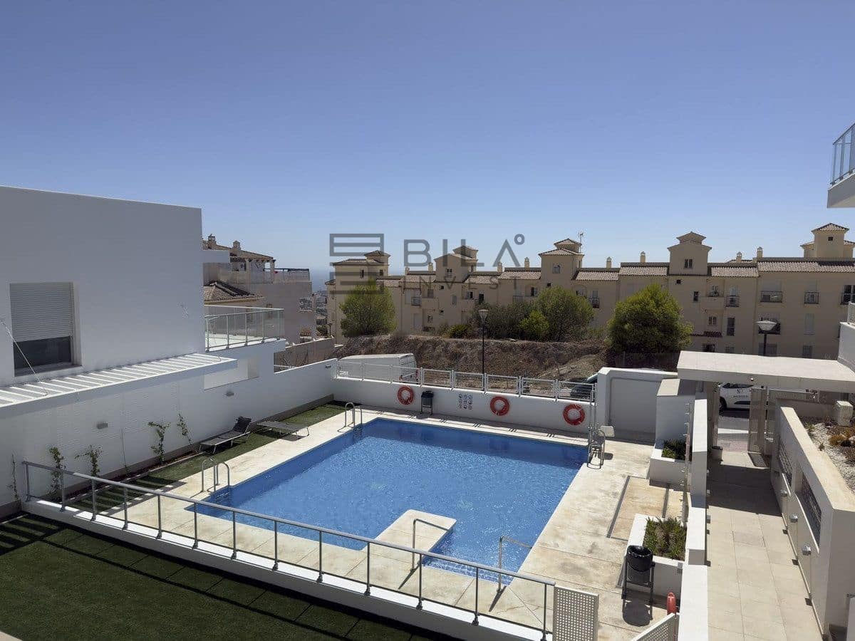 2 soverom Leilighet til salgs i Benalmadena med svømmebasseng garasje - € 449 000 (Ref: 9793717)