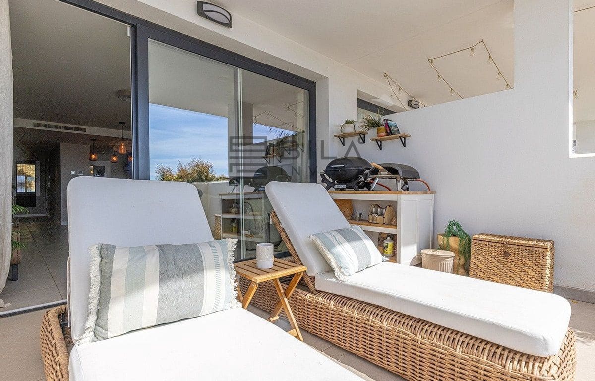 3 bedroom Flat for sale in Benalmadena with pool garage - € 570,000 (Ref: 9793718)