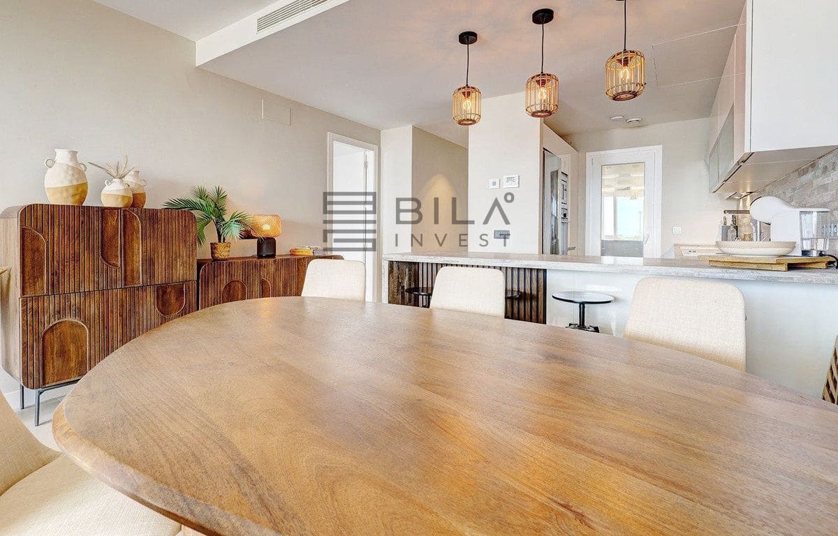 3 bedroom Flat for sale in Benalmadena with pool garage - € 570,000 (Ref: 9793718)