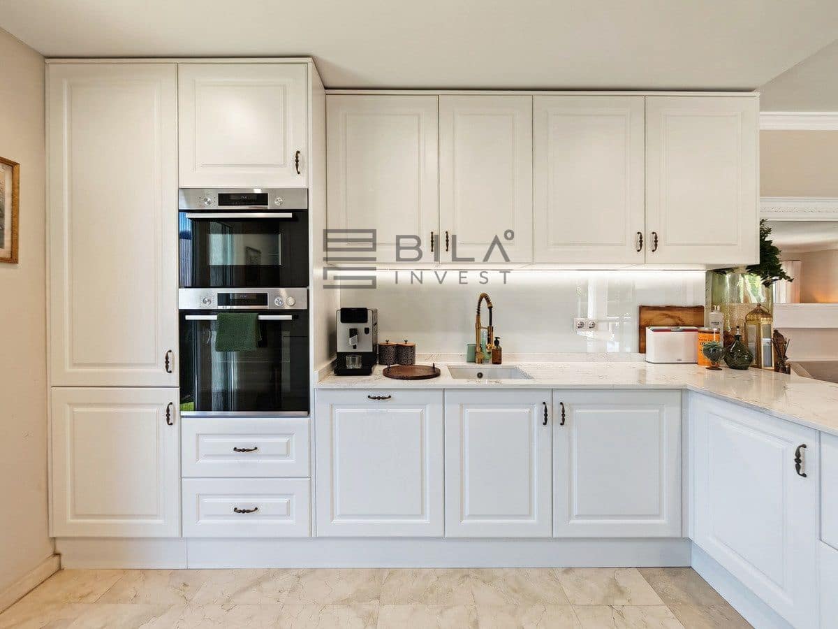 4 sovrum Villa till salu i Calahonda med pool - 1 150 000 € (Ref: 9795563)