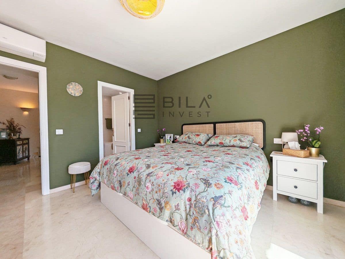 4 sovrum Villa till salu i Calahonda med pool - 1 150 000 € (Ref: 9795563)