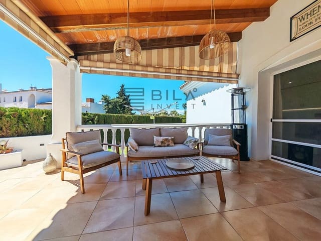 4 sovrum Villa till salu i Calahonda, Mijas med pool - 1 150 000 € (Ref: 9795563)