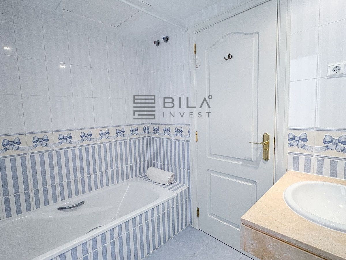 2 chambre Appartement à vendre à Calahonda avec piscine garage - 310 000 € (Ref: 9795565)