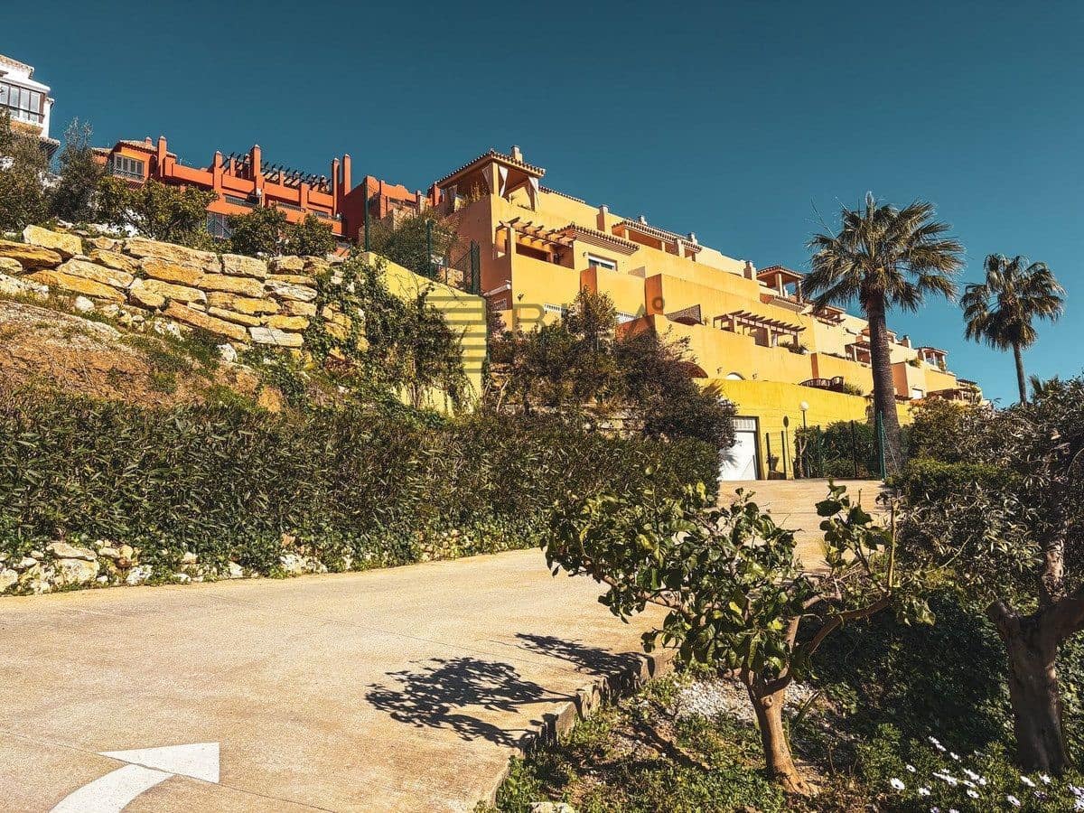 2 chambre Appartement à vendre à Calahonda avec piscine garage - 310 000 € (Ref: 9795565)