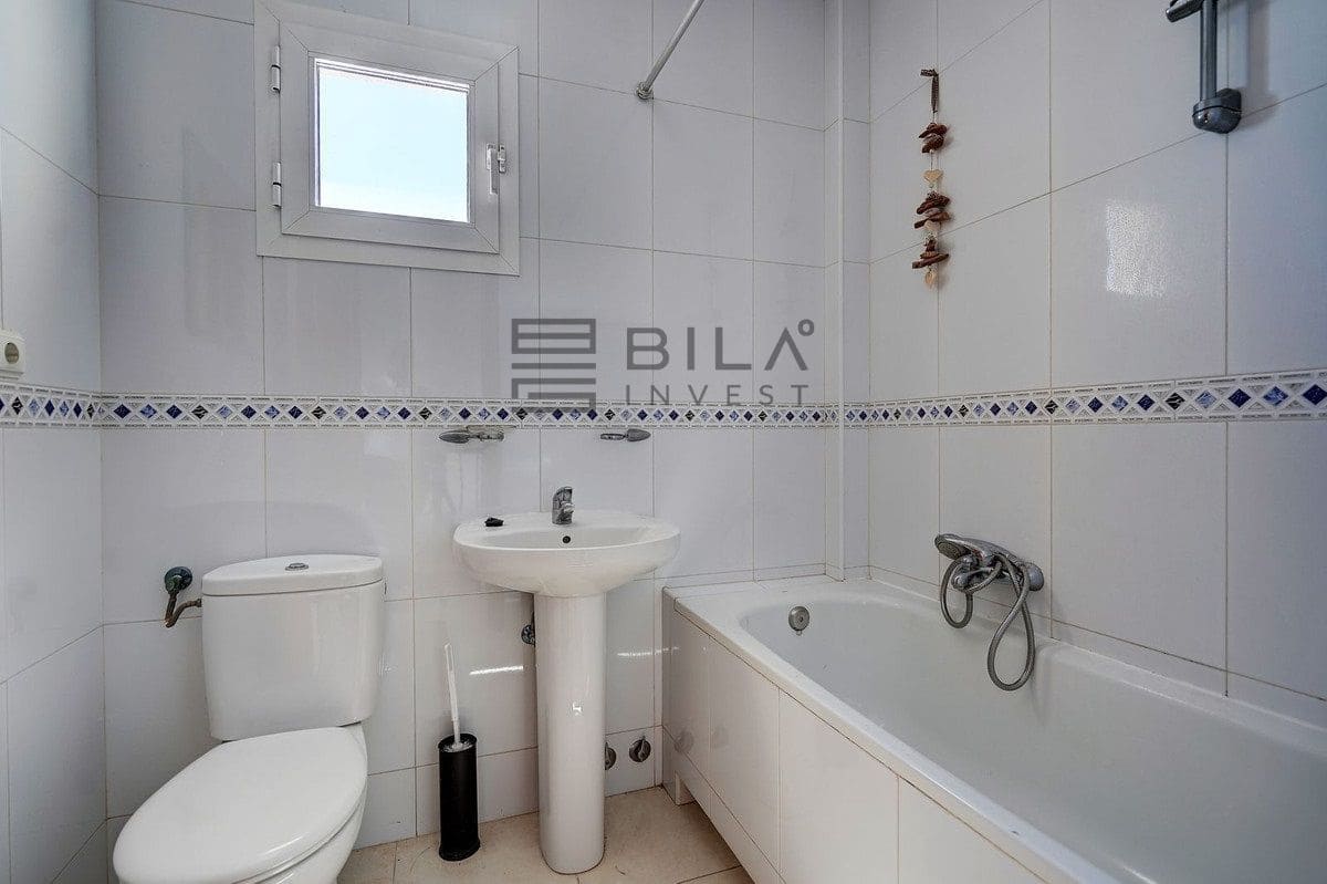 4 soverom Villa til salgs i Fuengirola med svømmebasseng garasje - € 850 000 (Ref: 9795566)