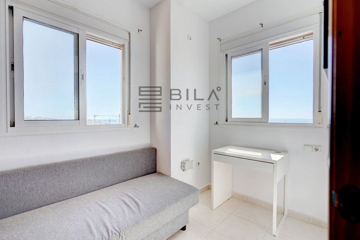 4 soverom Villa til salgs i Fuengirola med svømmebasseng garasje - € 850 000 (Ref: 9795566)