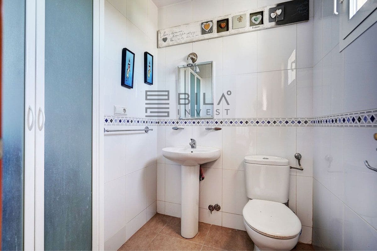 4 soverom Villa til salgs i Fuengirola med svømmebasseng garasje - € 850 000 (Ref: 9795566)