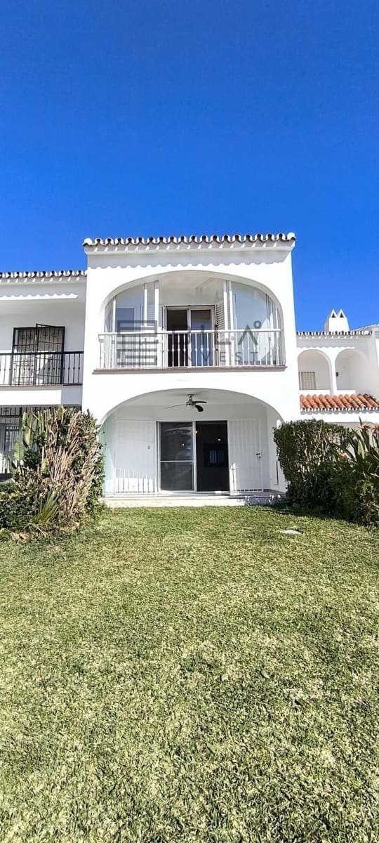 2 quarto Casa em Banda para venda em Mijas com piscina - 375 000 € (Ref: 9795750)