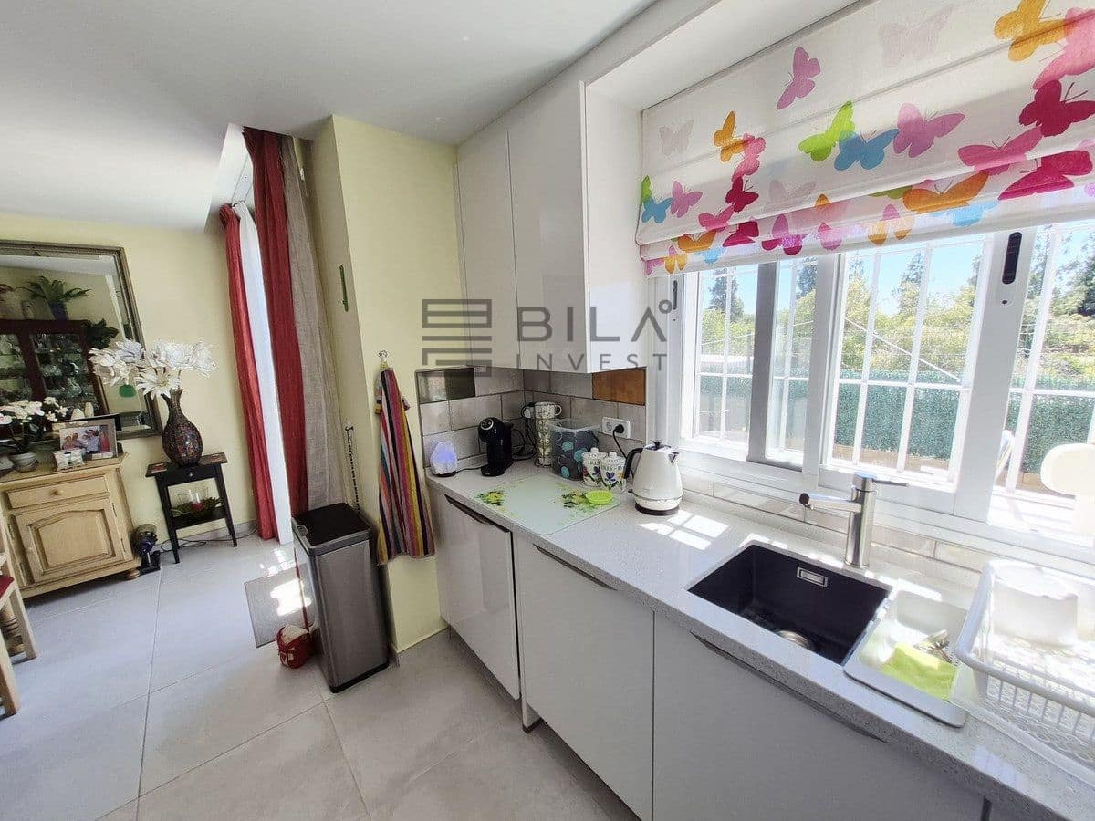 2 makuuhuone Omakotitalo myytävänä paikassa Mijas mukana uima-altaan 
autotalli - 375 000 € (Ref: 9795751)