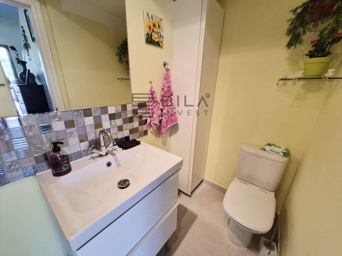 2 makuuhuone Omakotitalo myytävänä paikassa Mijas mukana uima-altaan 
autotalli - 375 000 € (Ref: 9795751)