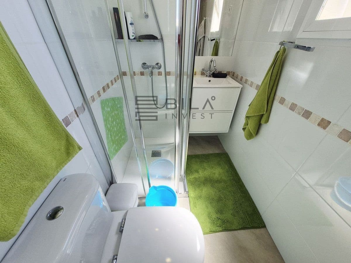 2 makuuhuone Omakotitalo myytävänä paikassa Mijas mukana uima-altaan 
autotalli - 375 000 € (Ref: 9795751)