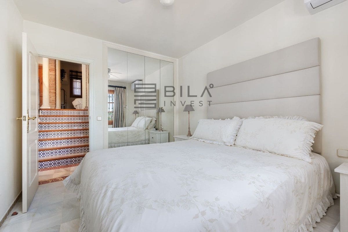 2 makuuhuone Asunto myytävänä paikassa Mijas Golf mukana uima-altaan - 310 000 € (Ref: 9795752)