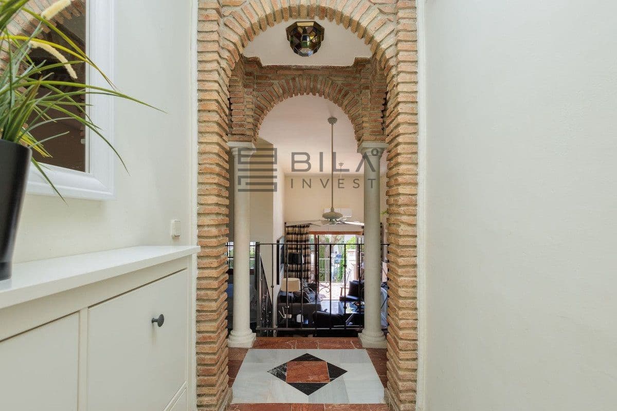 2 makuuhuone Asunto myytävänä paikassa Mijas Golf mukana uima-altaan - 310 000 € (Ref: 9795752)