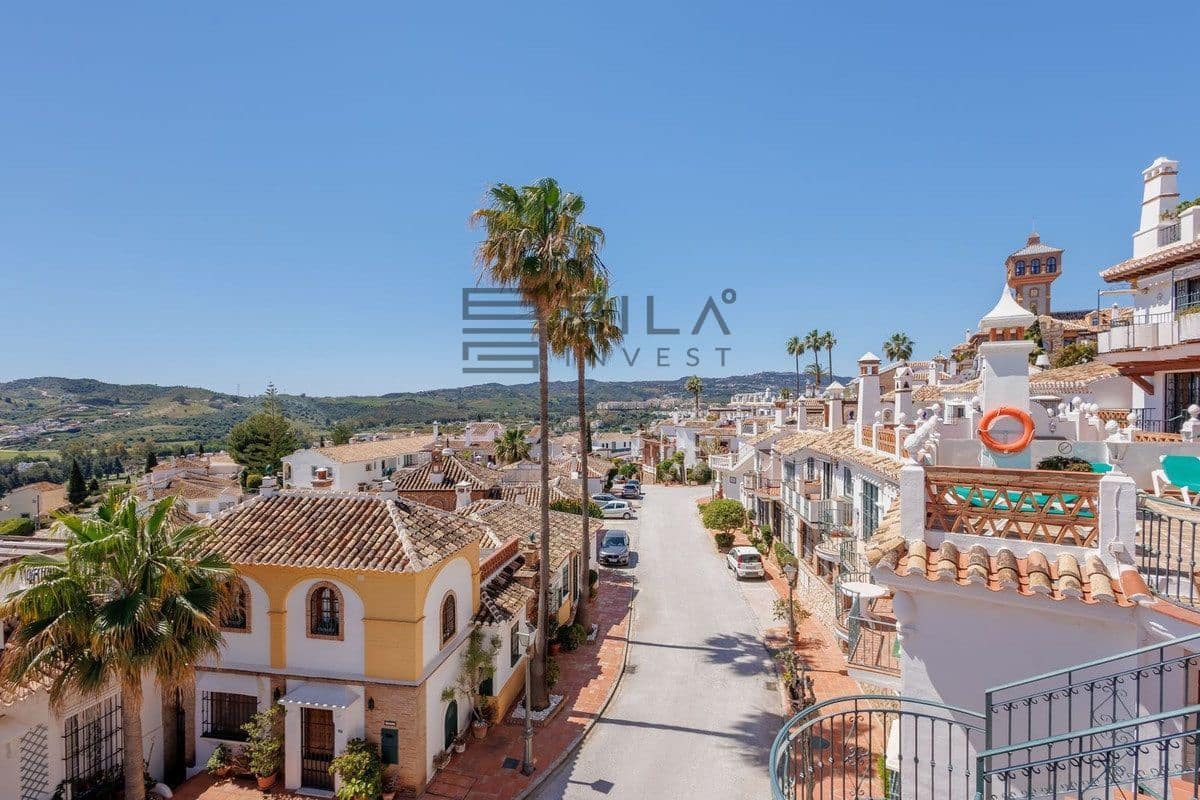 2 makuuhuone Asunto myytävänä paikassa Mijas Golf mukana uima-altaan - 310 000 € (Ref: 9795752)