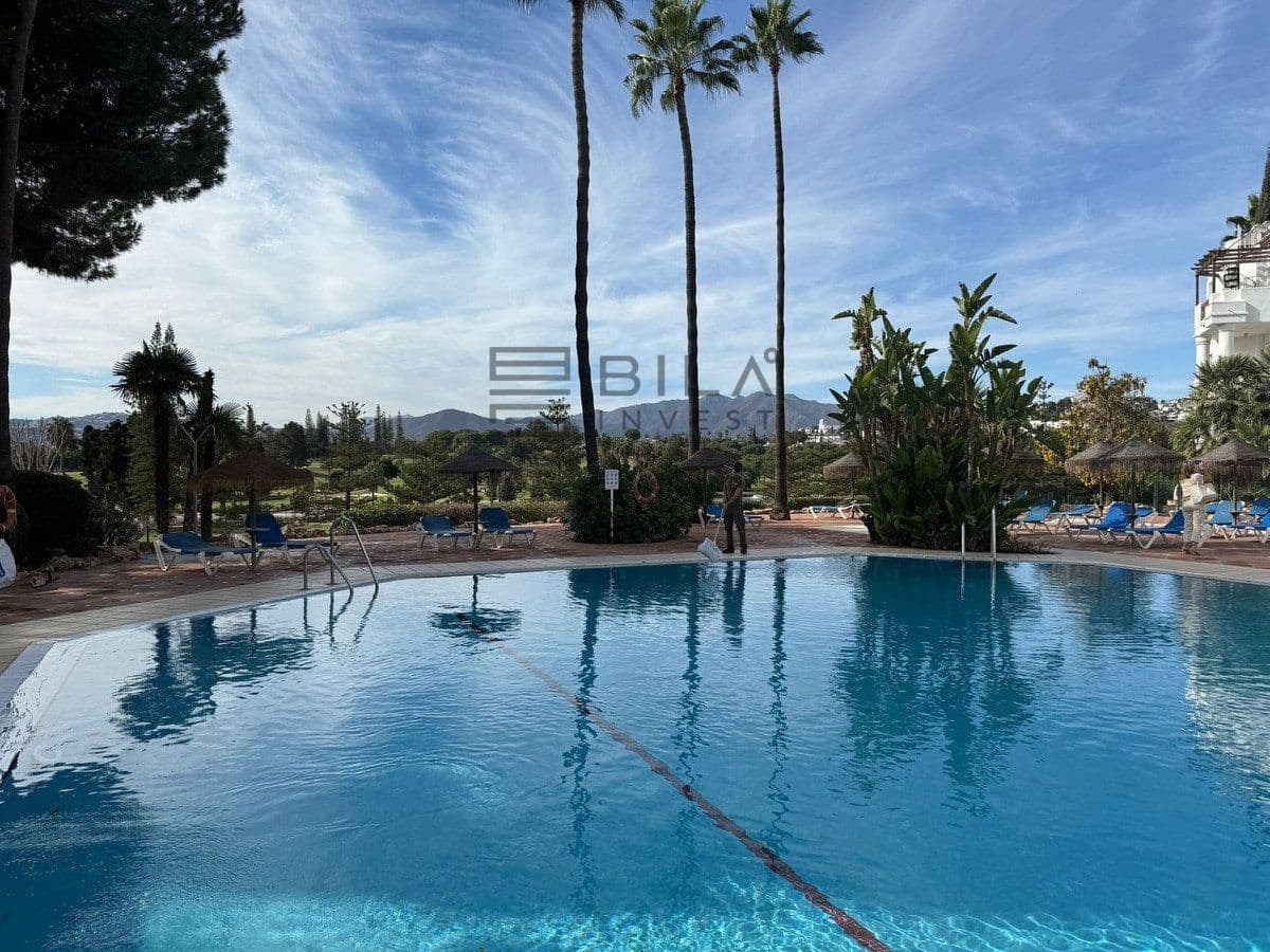 Ático de 3 habitaciones en Mijas Golf en venta con piscina - 350.000 € (Ref: 9798415)