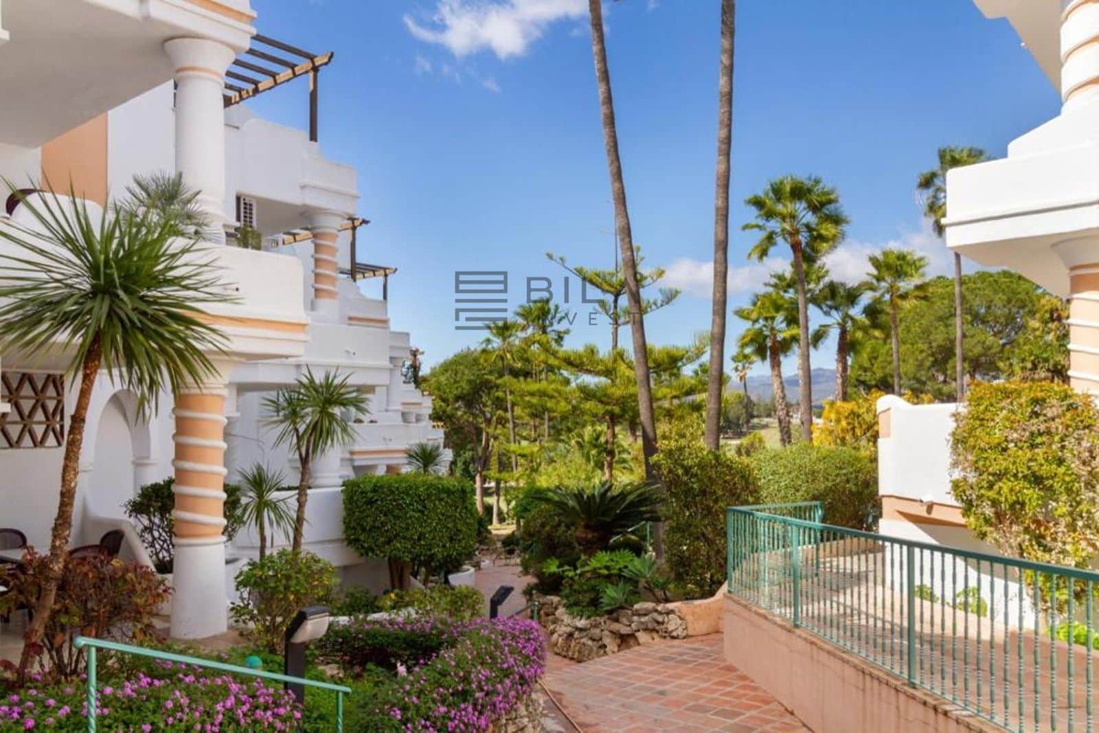 Ático de 3 habitaciones en Mijas Golf en venta con piscina - 350.000 € (Ref: 9798415)