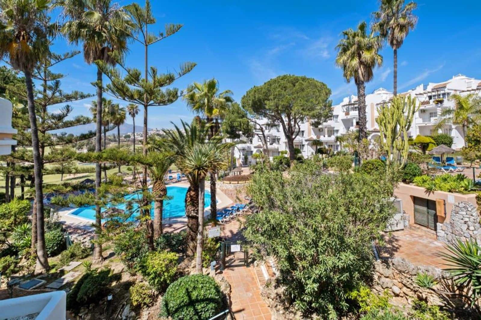 Ático de 3 habitaciones en Mijas Golf en venta con piscina - 350.000 € (Ref: 9798415)