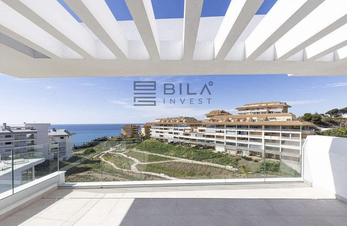 2 makuuhuone Kattohuoneisto myytävänä paikassa Fuengirola mukana uima-altaan - 675 000 € (Ref: 9798416)