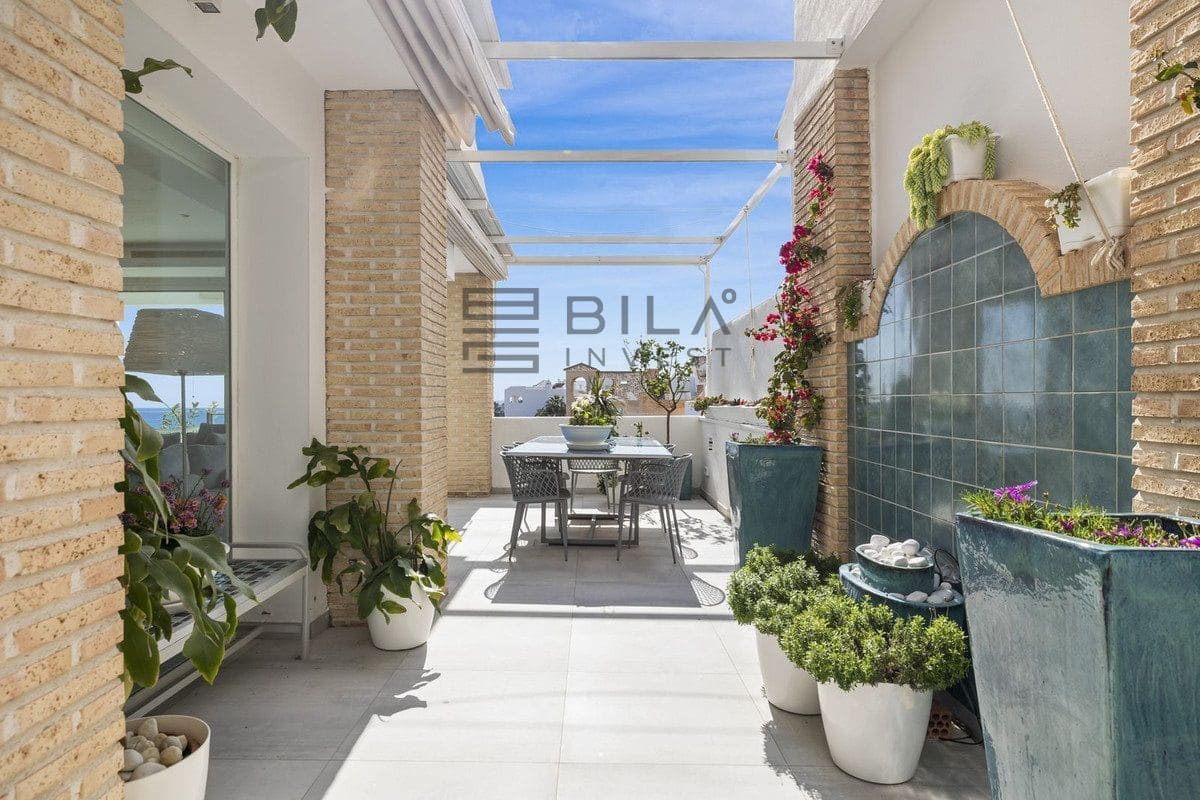 3 bedroom Villa for sale in Torremuelle with pool garage - € 1,200,000 (Ref: 9798417)