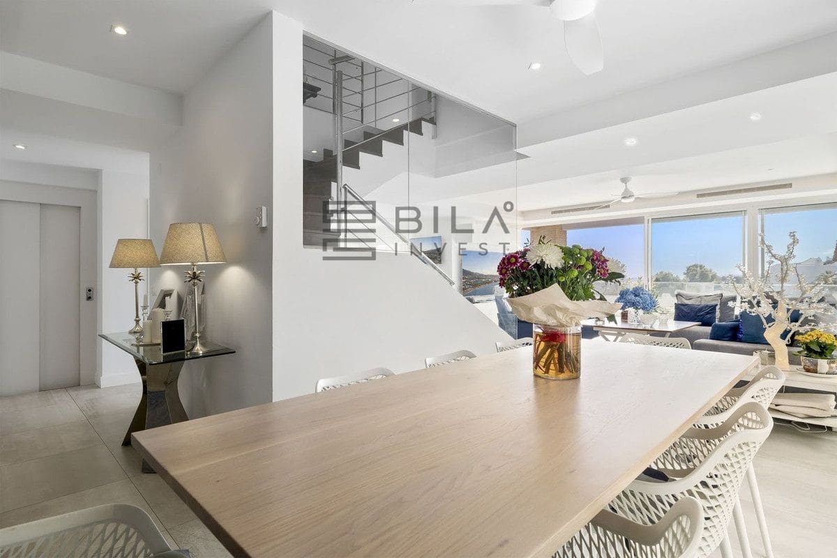 3 bedroom Villa for sale in Torremuelle with pool garage - € 1,200,000 (Ref: 9798417)