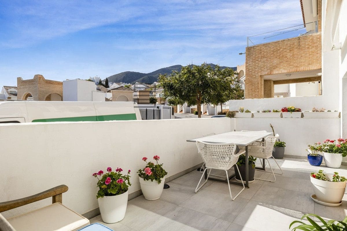 3 bedroom Villa for sale in Torremuelle with pool garage - € 1,200,000 (Ref: 9798417)