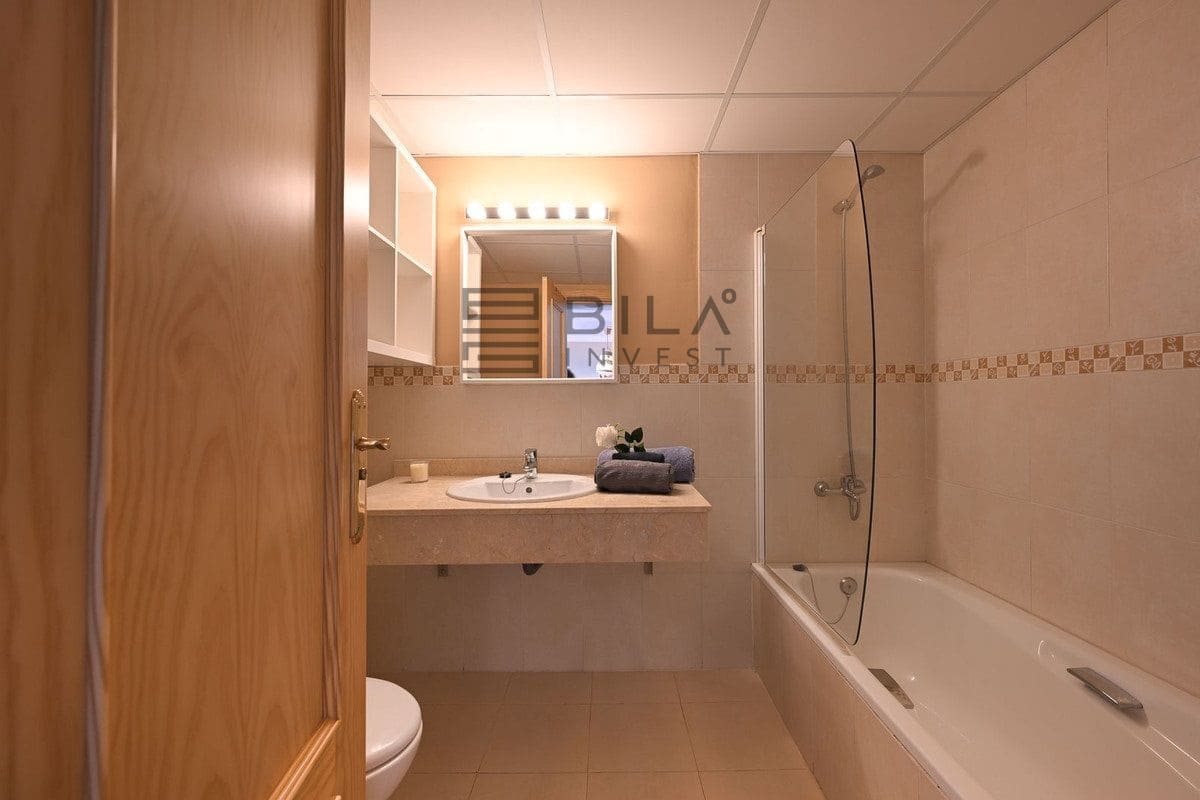 2 chambre Appartement à vendre à Calahonda avec piscine garage - 320 000 € (Ref: 9798419)