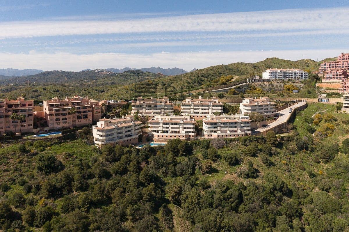 2 chambre Appartement à vendre à Calahonda avec piscine garage - 320 000 € (Ref: 9798419)