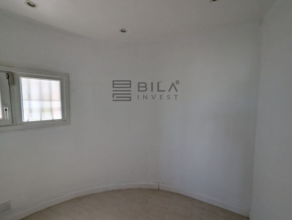 3 makuuhuone Omakotitalo myytävänä paikassa Calahonda mukana uima-altaan 
autotalli - 449 000 € (Ref: 9798420)