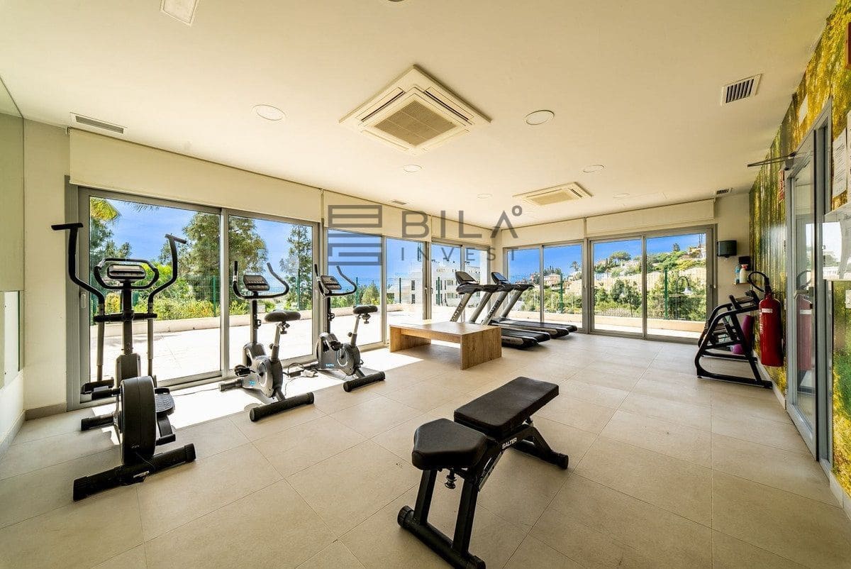 2 makuuhuone Asunto myytävänä paikassa El Chaparral mukana uima-altaan 
autotalli - 475 000 € (Ref: 9798422)