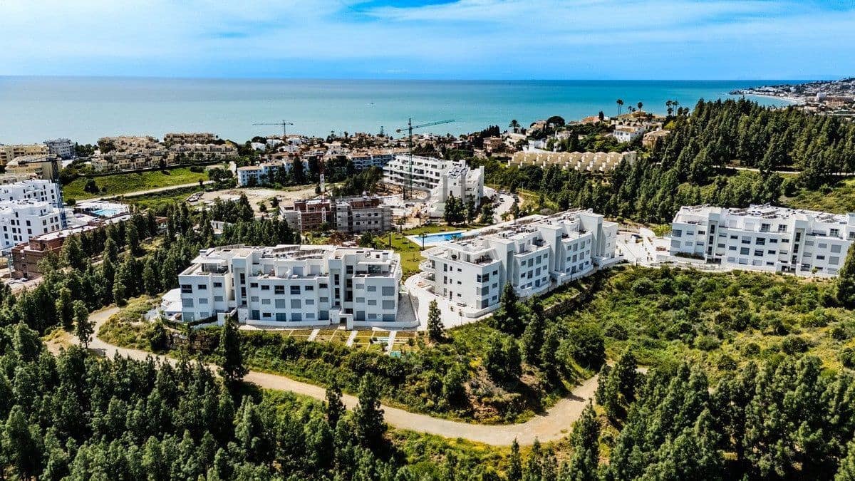 2 makuuhuone Asunto myytävänä paikassa El Chaparral mukana uima-altaan 
autotalli - 475 000 € (Ref: 9798422)