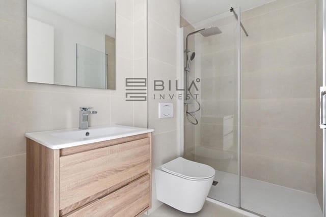 Piso de 2 habitaciones en El Higuerón, Fuengirola en venta con piscina garaje - 495.000 € (Ref: 9798425)