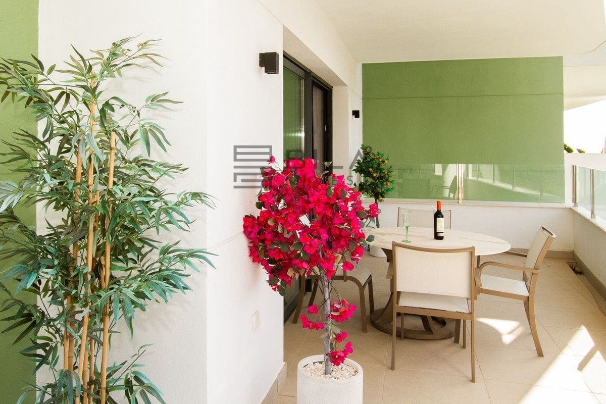 3 sypialnia Mieszkanie na sprzedaż w La Cala de Mijas z basenem garażem - 425 000 € (Ref: 9798426)