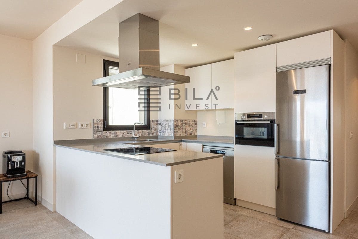 4 chambre Appartement à vendre à La Cala de Mijas avec piscine garage - 935 000 € (Ref: 9798427)