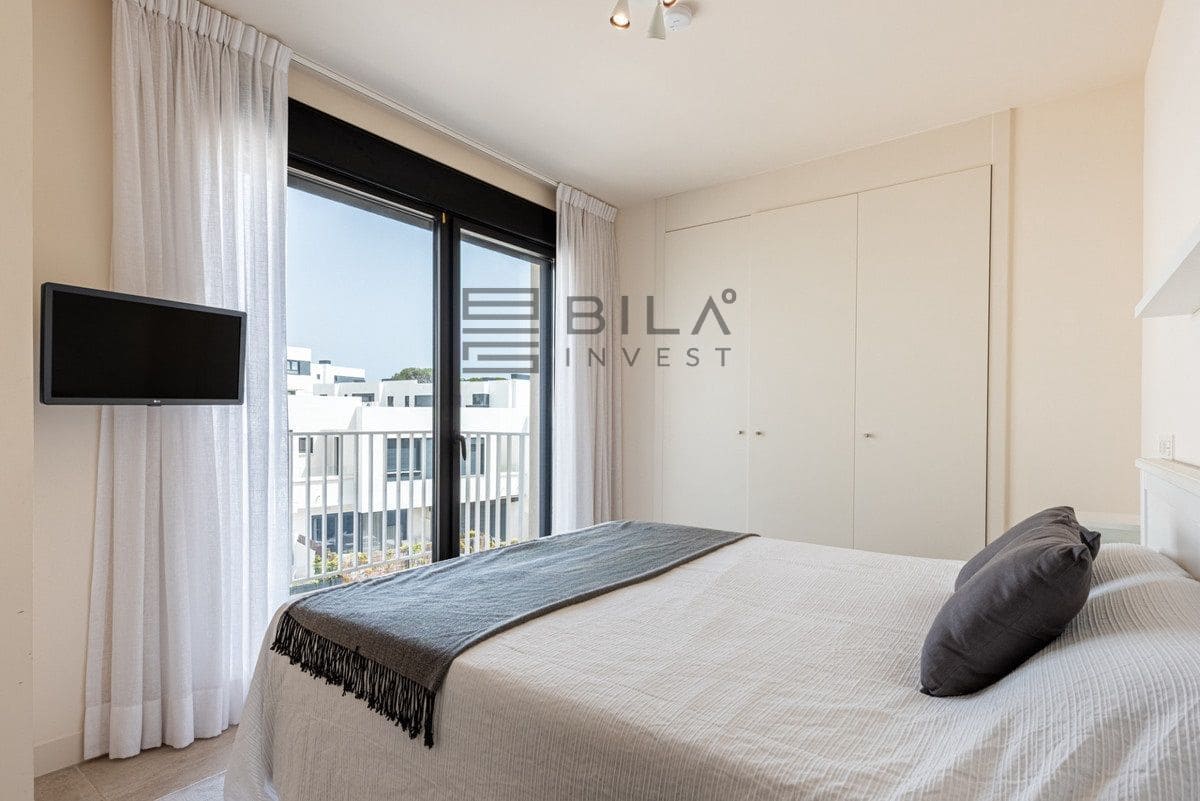 4 chambre Appartement à vendre à La Cala de Mijas avec piscine garage - 935 000 € (Ref: 9798427)