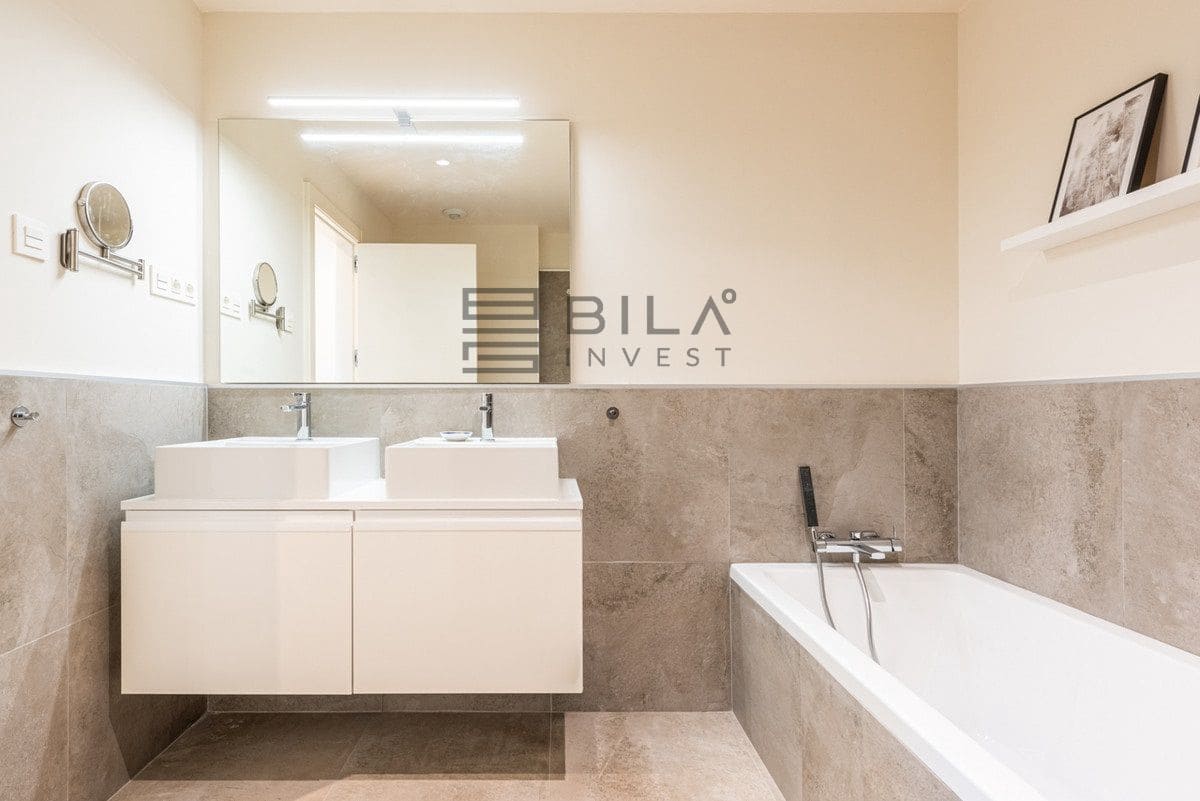 4 chambre Appartement à vendre à La Cala de Mijas avec piscine garage - 935 000 € (Ref: 9798427)