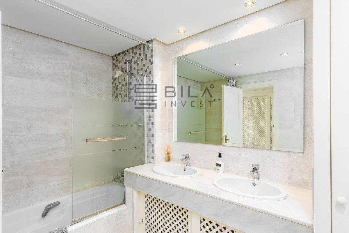 2 sypialnia Mieszkanie na sprzedaż w Benalmadena z basenem - 529 000 € (Ref: 9798429)