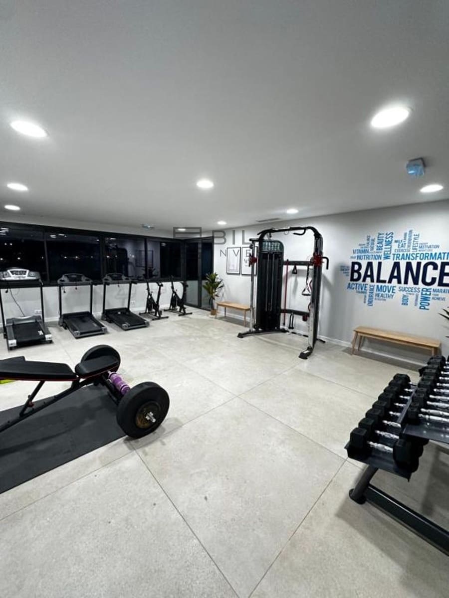 Casa de 4 habitaciones en Riviera del Sol en venta - 590.000 € (Ref: 9807294)