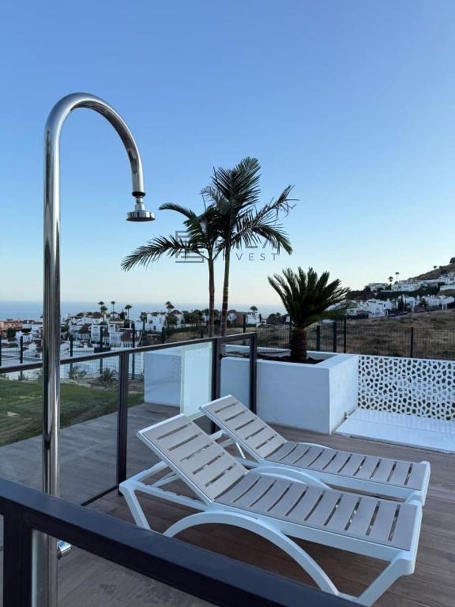 Casa de 4 habitaciones en Riviera del Sol en venta - 590.000 € (Ref: 9807294)