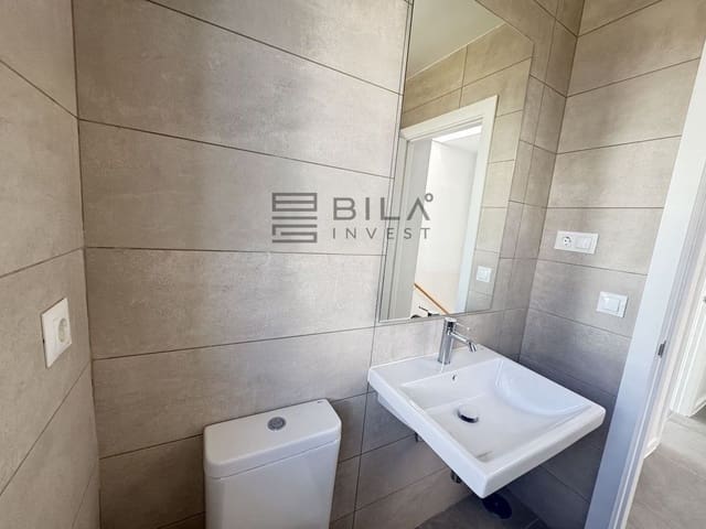 Casa de 4 habitaciones en Riviera del Sol, Mijas en venta - 590.000 € (Ref: 9807294)