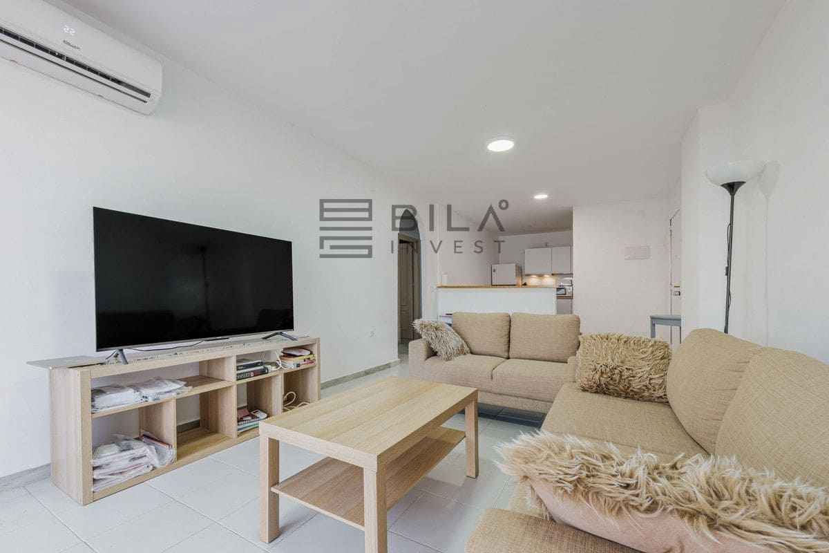 Piso de 2 habitaciones en El Faro en venta con piscina - 289.000 € (Ref: 9807296)