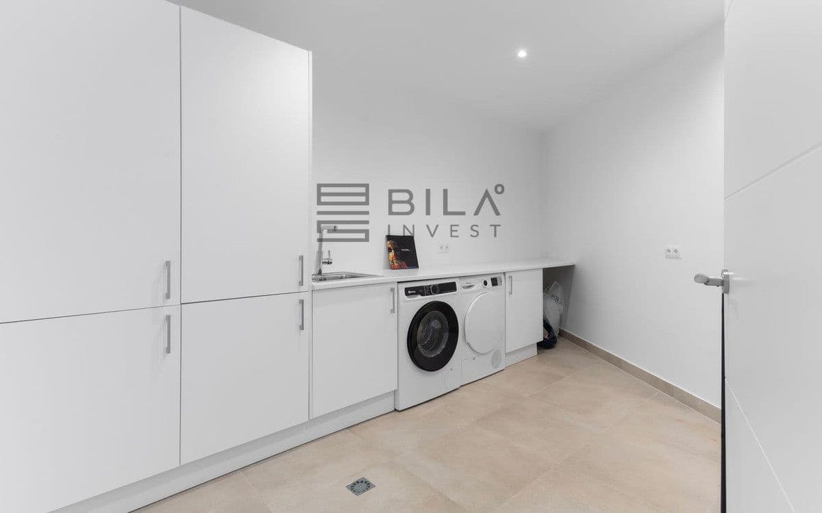 4 soverom Hus til salgs i Fuengirola med svømmebasseng garasje - € 799 999 (Ref: 9807299)