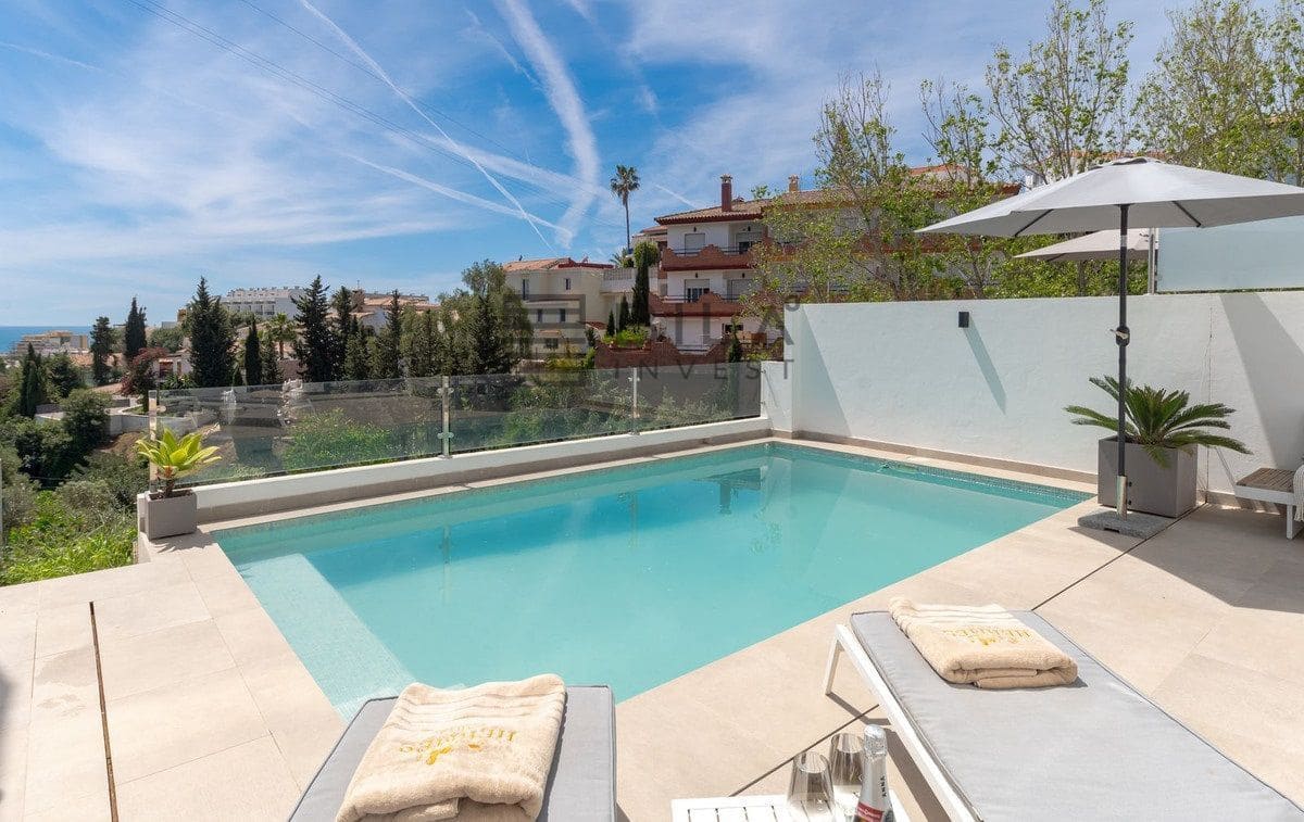 4 soverom Hus til salgs i Fuengirola med svømmebasseng garasje - € 799 999 (Ref: 9807299)