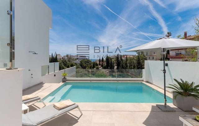 4 soverom Hus til salgs i Torreblanca, Fuengirola med svømmebasseng garasje - € 799 999 (Ref: 9807299)