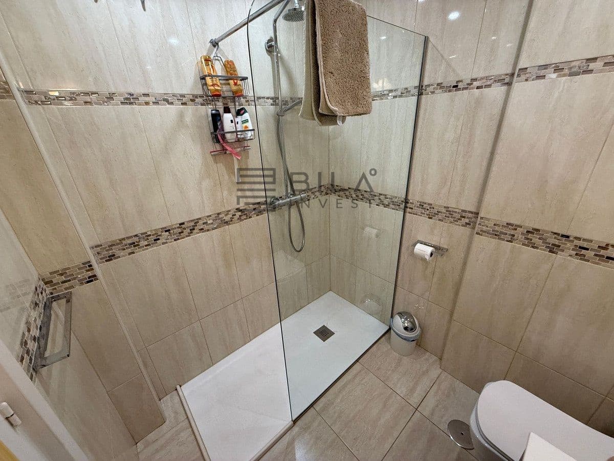 Piso de 2 habitaciones en El Faro en venta con piscina garaje - 269.950 € (Ref: 9807301)