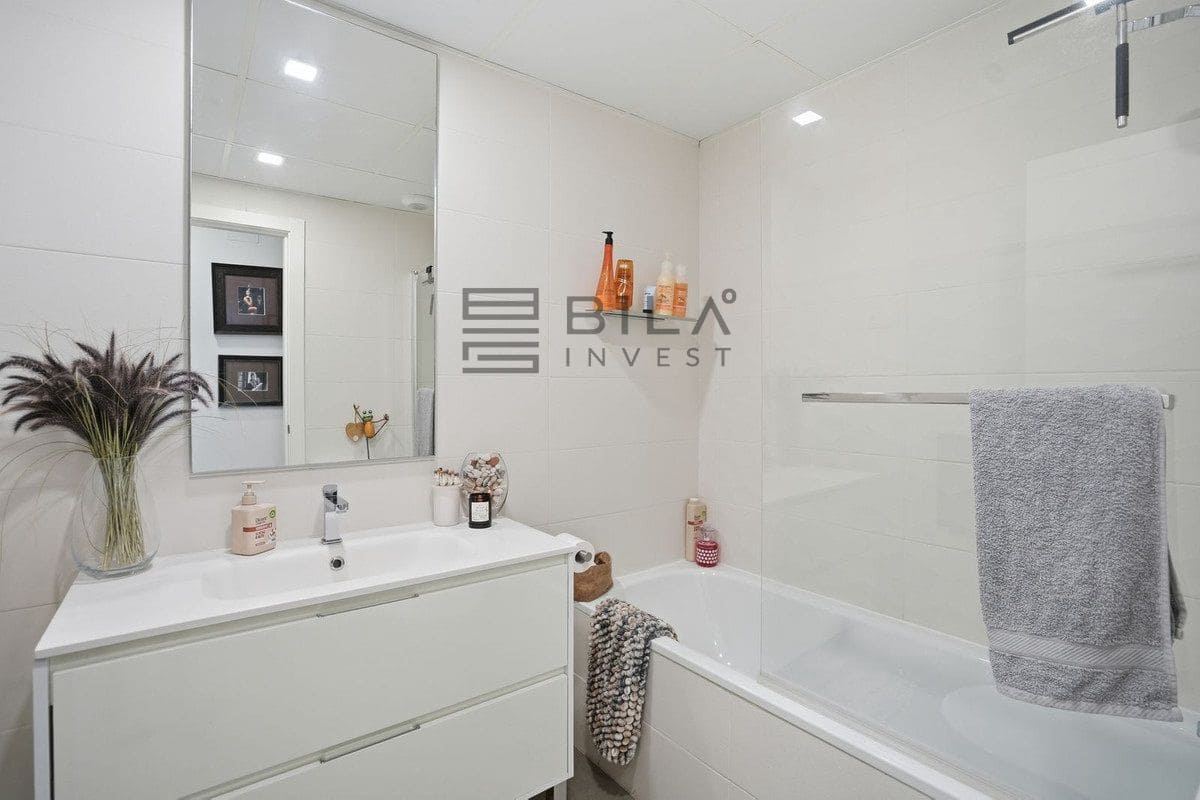 2 soveværelse Lejlighed til salg i Benalmadena med swimmingpool garage - € 549.995 (Ref: 9807302)