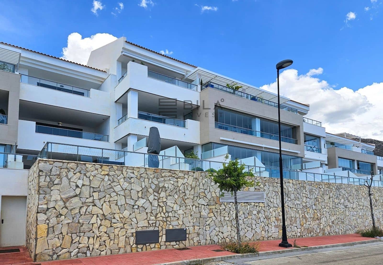 2 soveværelse Lejlighed til salg i Benalmadena med swimmingpool garage - € 549.995 (Ref: 9807302)